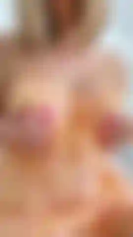 Casi me atrapa masturbándome mi compañero de casa!