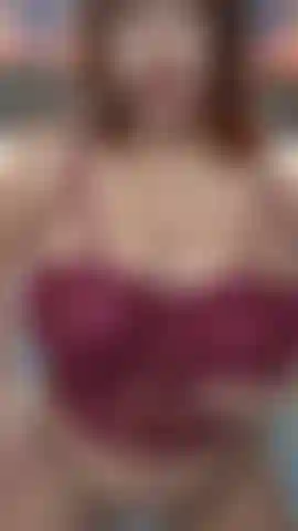 Me encanta mi culo enchufado.