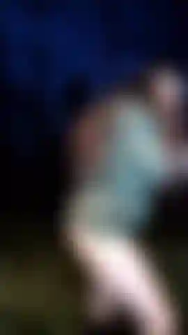 Lencería en el bosque.