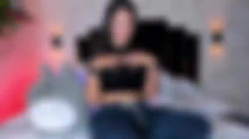 I get hot in seconds and I love it messy