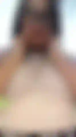 Pezones calientes y sexys.