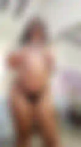 Mi cuerpo grande es para ti, ven y disfrútalo.