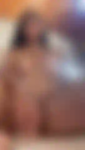 I have a very special toy with me do you want to see how I use it?