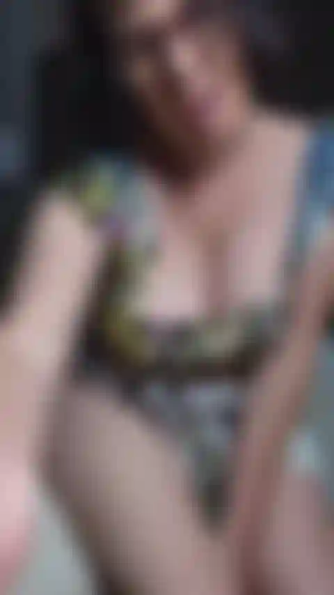 ¡Déjame presentarme de la manera más sexy!