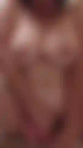 Juego rápido y furtivo de coño en mi baño!