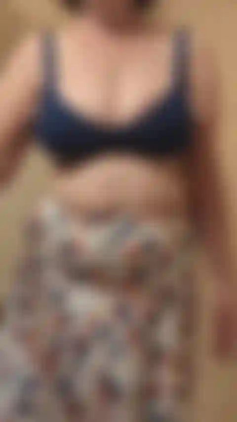 Cubitos de hielo y pezones duros!