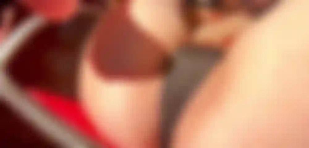 My Pussy Looks SO Pretty in the Sun