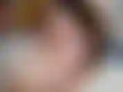 Quiero que comiences tu día como el hombre más feliz del mundo, así que déjame quedarme entre tus piernas y mírame en posición de punto de vista. Tenemos suficiente tiempo hasta que necesites irte al trabajo! Y prepárate para la sorpresa.