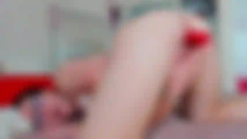 Video corto personalizado: ¡me encanta mostrarte cómo puedes lamerme, mojarme y al final follarme el culo me hará correrme!