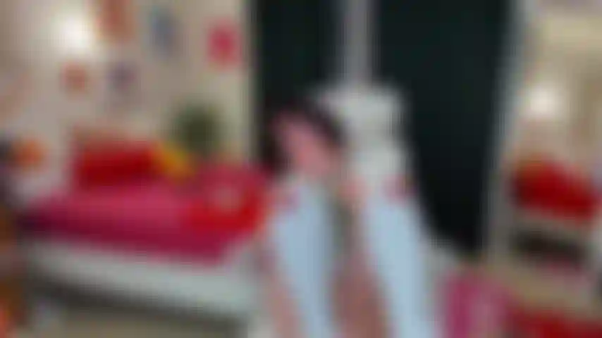 Asmr susurrando sucio y jugando con mi culo y mi consolador de cristal!