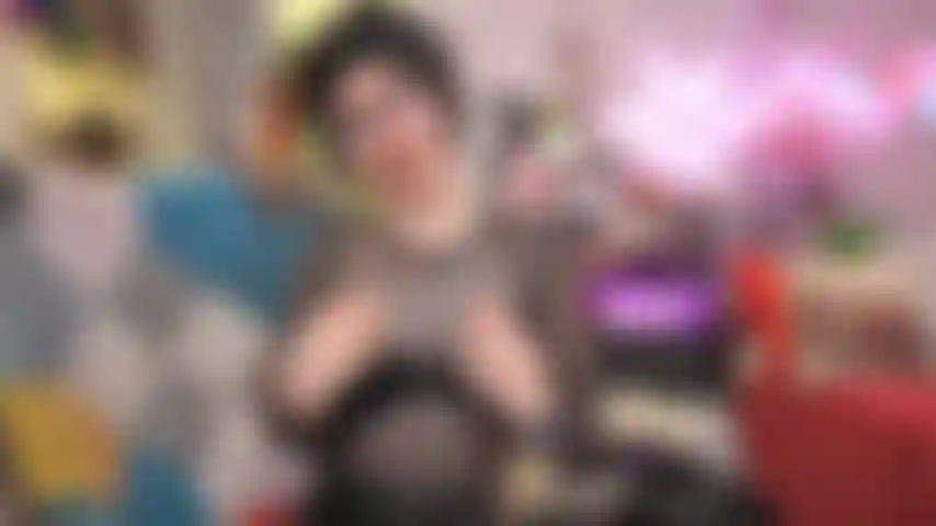 Video raro de lost: ¡lyz decidió que es una chica emo cachonda!