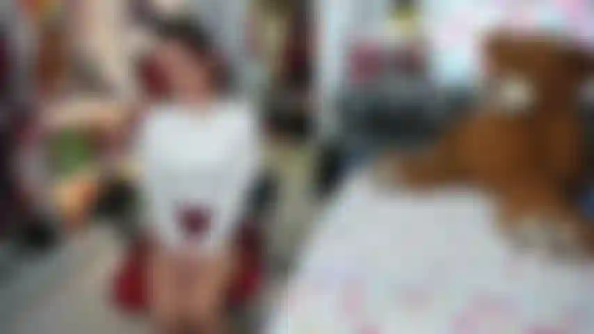 Una secretaria sucia y coqueta se folla a su jefe casado, es uno de mis juegos de rol favoritos, un contacto visual con un sonido increíble. Subiré la versión 4k también.