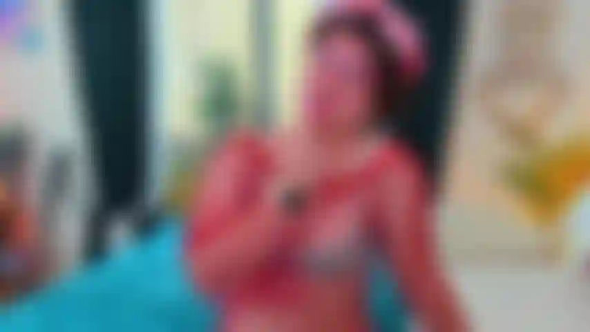 Juego de roles, amantes durante las vacaciones: video de bienvenida.