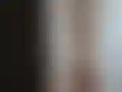 Encontraste mis llaves en el porche y te metiste. En lugar de irte, me estás espiando duchándome e intimando. Te estás poniendo una erección y no sabes si venir a follarme!