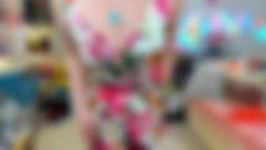 Video largo! - ¡ Novia sucia se corre en un vestido sexy y te robará el mar!