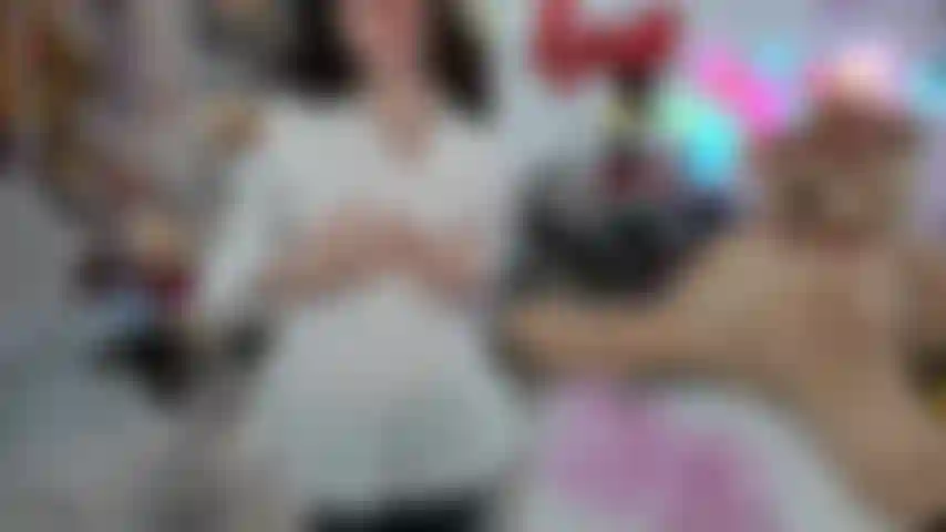 Primer video de gran polla negra! Porque me enamoro de tu gran polla negra, te doy mi cuerpo, te doy innie. Hablar sucio incluido.