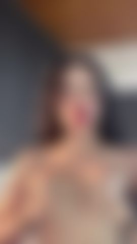 Chica sexy en el espejo.