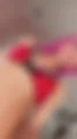 Latina sensual y caliente.