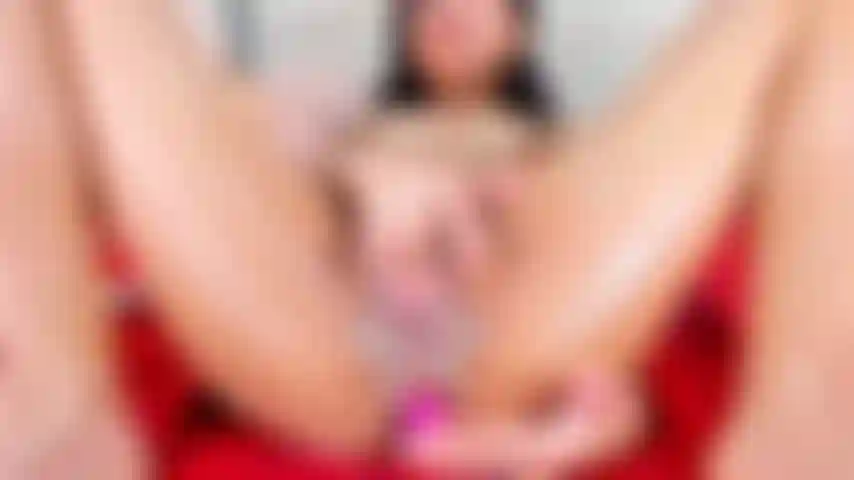 Quiero que me destroces el culito prieto.