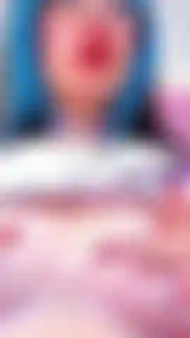 Desordenada y traviesa.