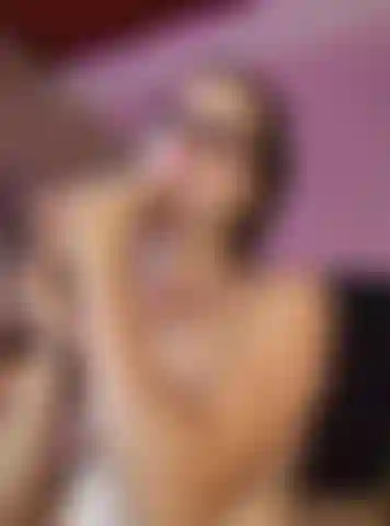 I love to feel sweet cum on my cute face