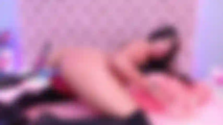 Fuckmachine, polla palpitando en mi coño.