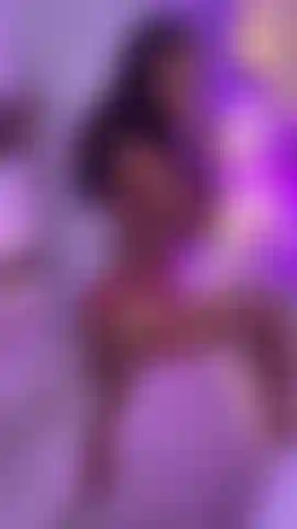 look how my ass bounces