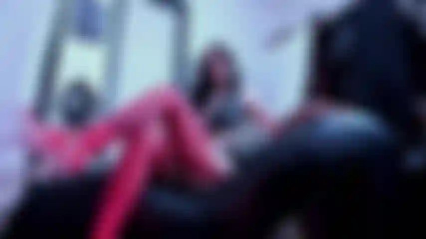 Joi con tacones y negación.