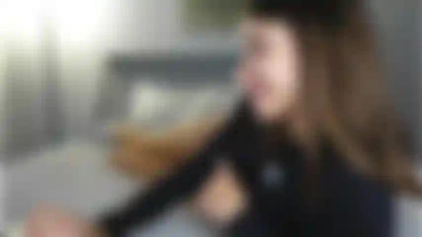 Chica embarazada cachonda.