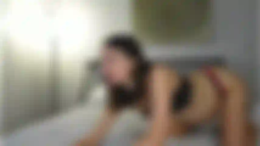 Aceite de panza de embarazada y masturbación caliente.