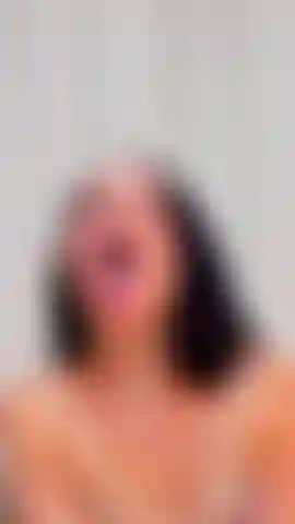 Gemidos, ojos en blanco y cabalgar, ven aquí a ver esto.