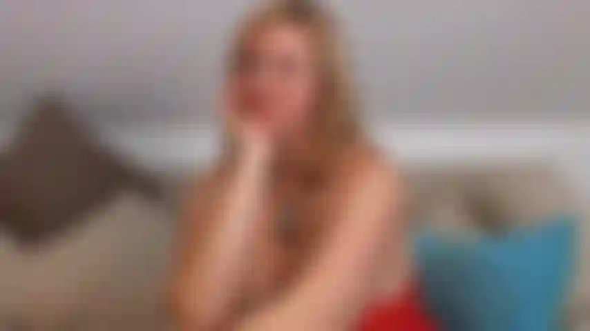 Jugando con dildo con milf alemana.