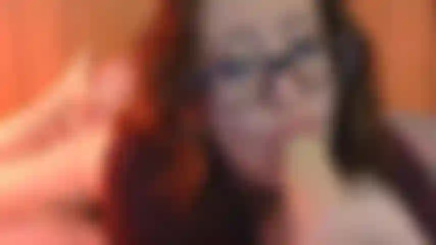 Provocativa garganta profunda.