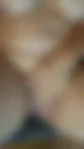 Masturbation sur mon canapé