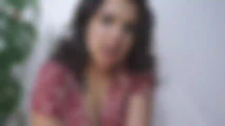 Compra si quieres beber mi leche materna.