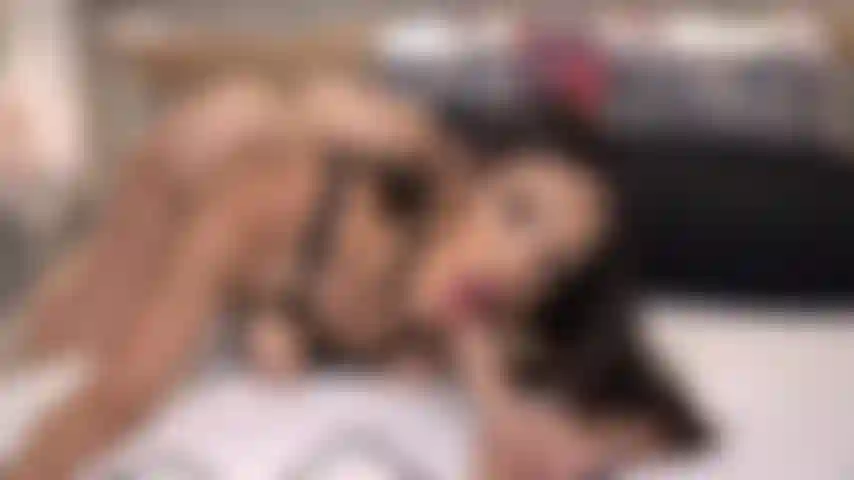 Haciéndote el amor de todas las formas posibles.