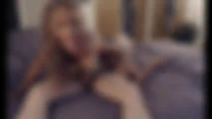 Megan foxxx @ sirboobsalot, mi chico de juguete me corre dentro de mí y me folla como una zorra.