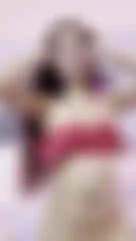 Silence... my looks speak