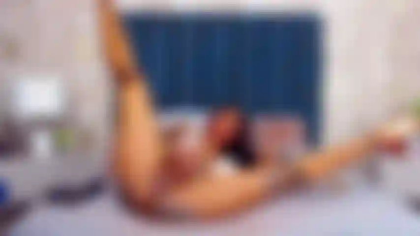 Jugando con una gran polla.