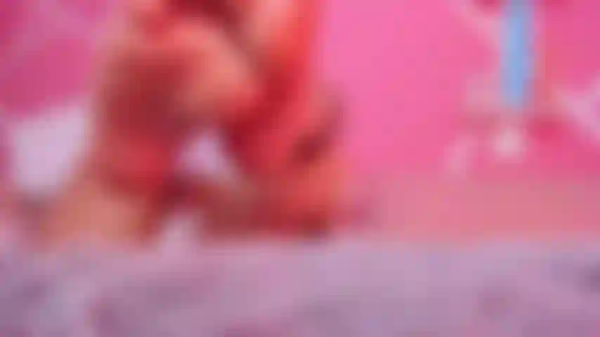 Pie hoooot, tengo que cuidar este cerdito.