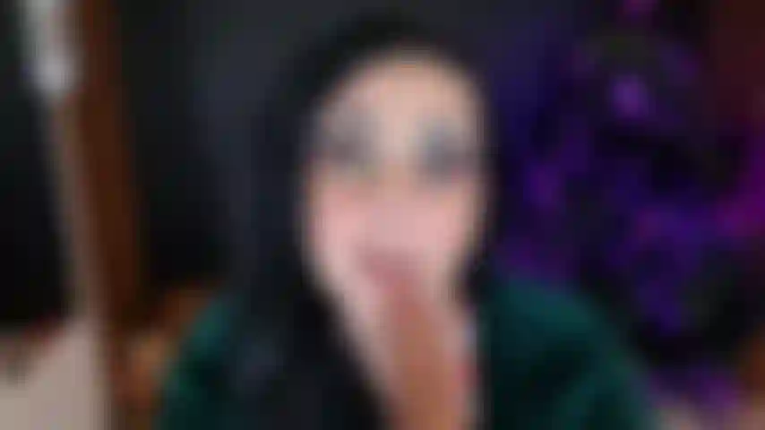 Duende navideño mamada con charla sucia y cuenta atrás.