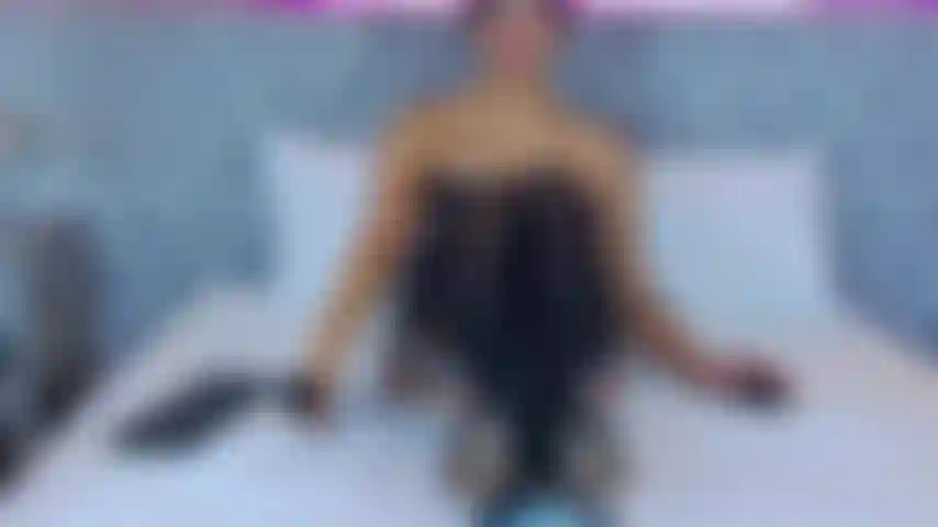 Fóllame el coño con un gran consolador.