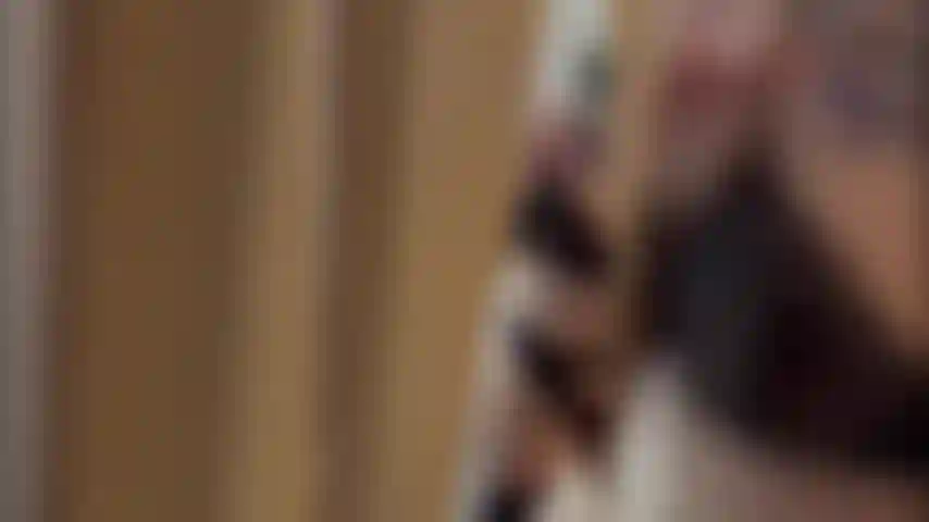 Mírame en el espejo.