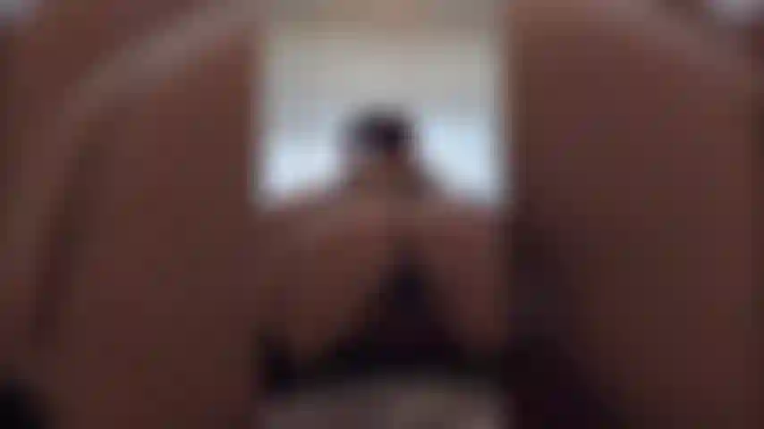 Culo sexy rebotando.