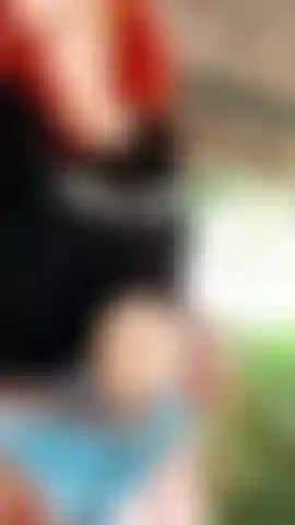 Cute outfit check w titties flash :)