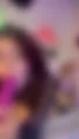 Deepthroat while I show you my soles and breast, kiss them.