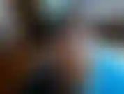 Dos botellas enteras de semen! Dejo que me cubra la cara y las tetas, luego agarro mis lentes y empiezo a quitarme la ropa. La enorme polla me cubre por completo hasta que necesito que me llenen de leche!