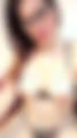 Come and eat this pussy