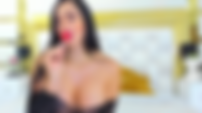 Mira como te chupo mi dulce como lo hago con tu polla, mientras hago explotar mi coño.