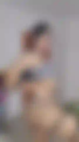 Lara croft se pone traviesa con una gran polla.